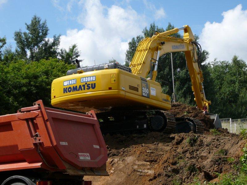 KOMATSU 98 MR-8 tłoki i pierścienie